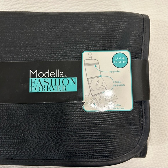 Toiletry bag - Picture 2 of 7